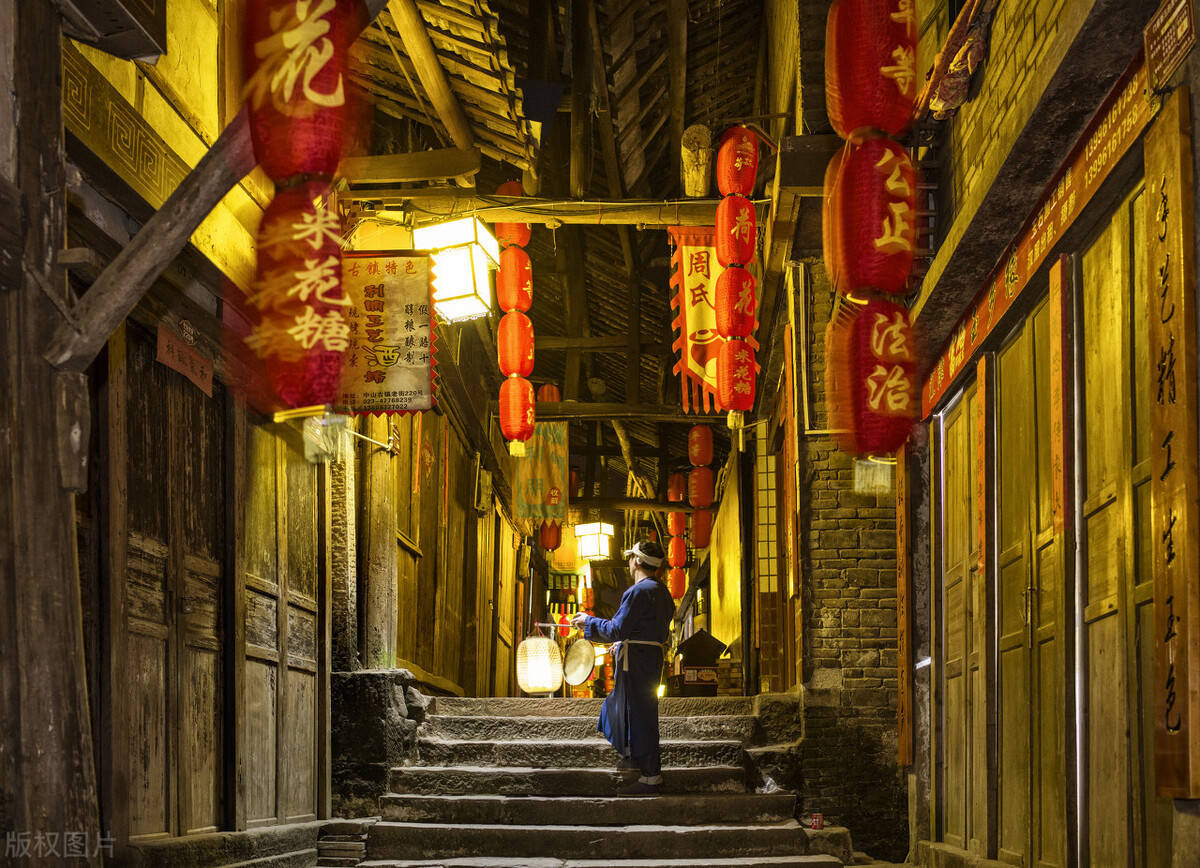 古代深夜为何要打更仅因天干物燥小心火烛其实暗藏讲究