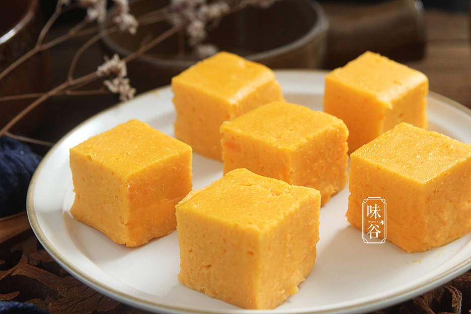 入秋了,这糕点吃一次馋一次,不用烤箱,营养不上火,对脾胃好