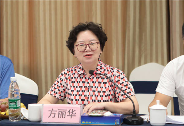 方丽华讲话方丽华对到访领导及嘉宾表示热烈欢迎,并现场介绍了稻花香