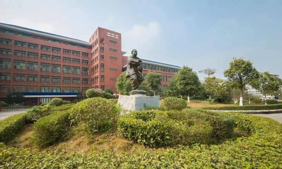 广州大学华软软件学院——中国高水平独立学院