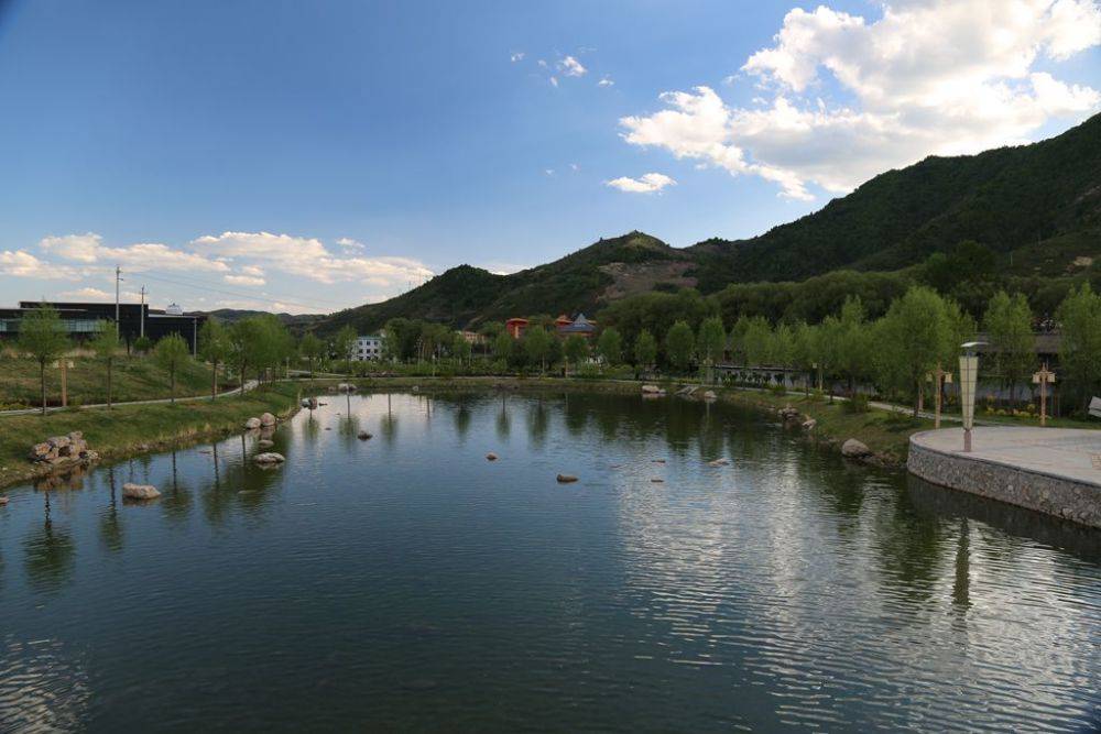 山西管涔山国家森林公园避暑旅游景色绝佳