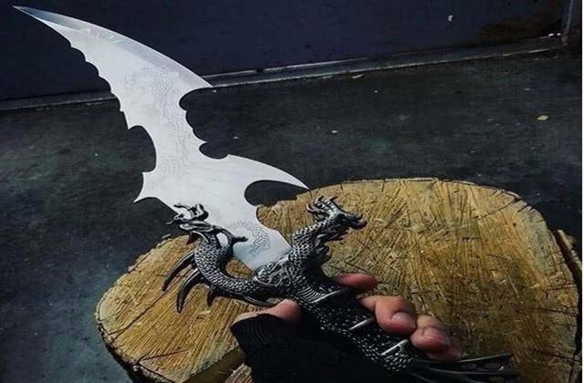 世界怪兽兵器:第2已失传诸葛亮发明,第3"鲨鱼臂刀"最凶悍_手机搜狐网