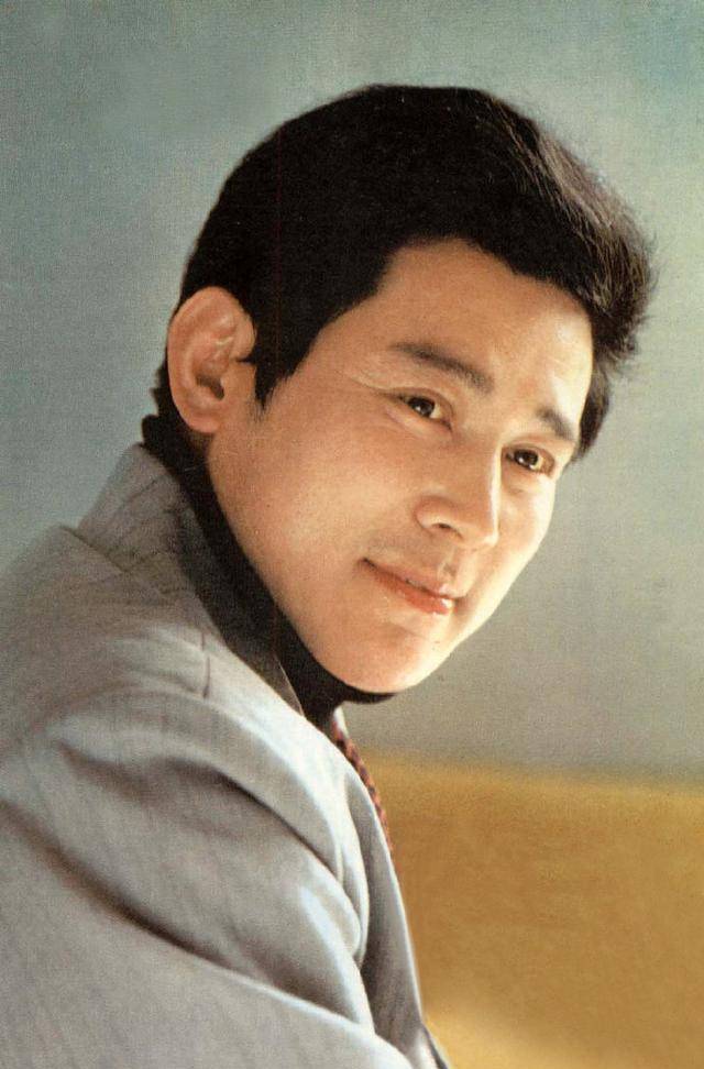 1980年出生的男演员图片