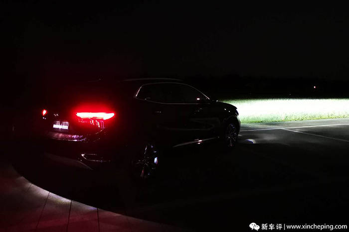在玩灯方面，除了奥迪，其实它也玩得很溜_搜狐汽车_搜狐网