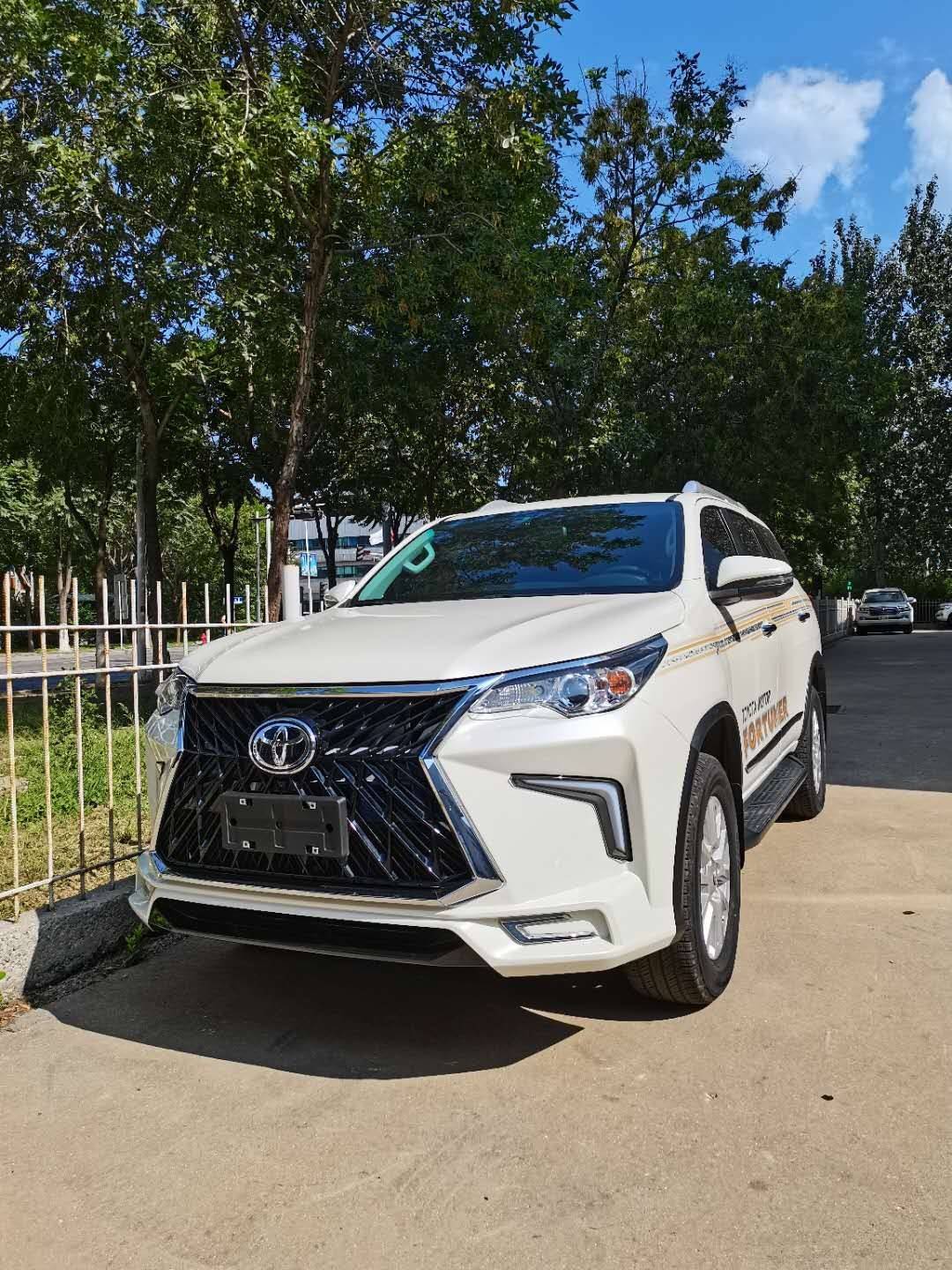 2020款丰田穿越者2700报价全系现车奢华选装