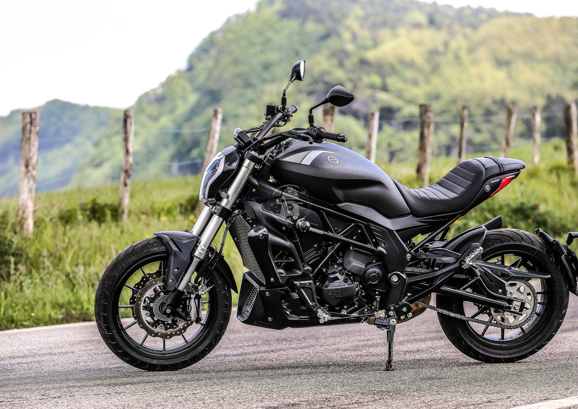 这是你想要的国产大魔鬼吗? 贝纳利502c车型详解