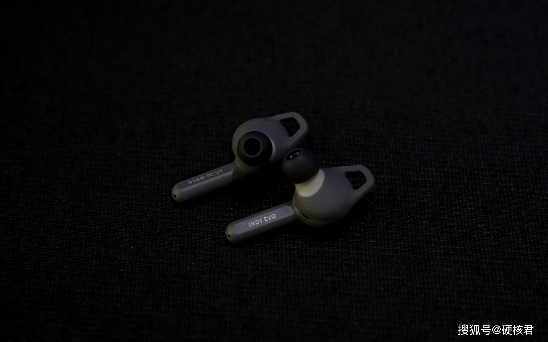 潮牌耳机的精致典范skullcandyindyevo真无线耳机体验