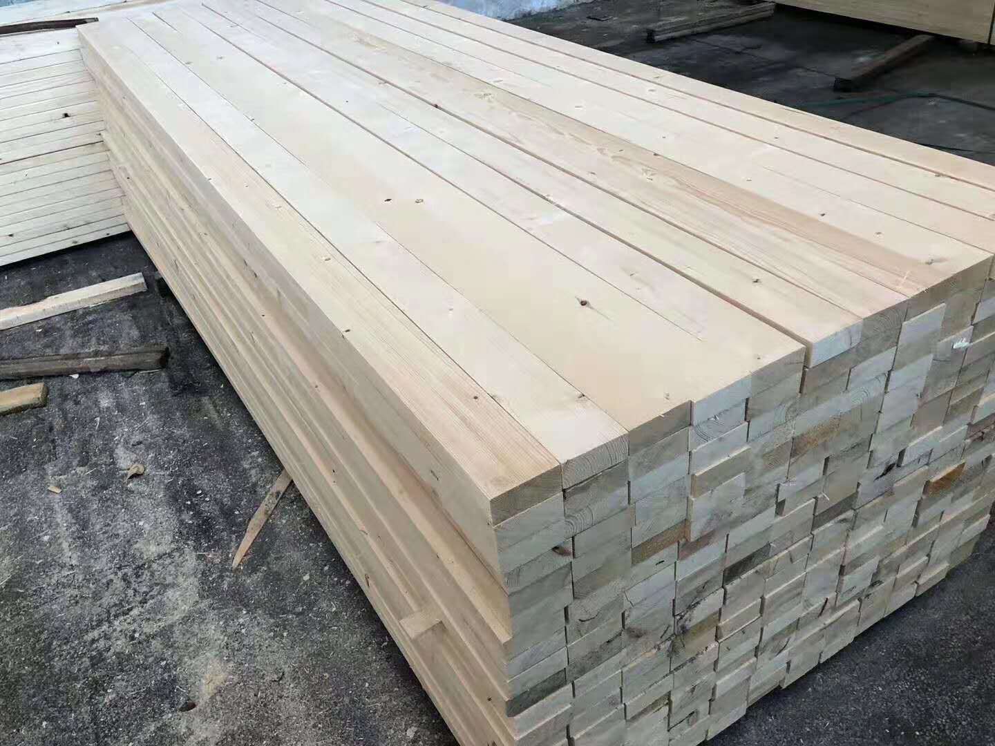 夏天建筑木方的储放是如何的呢?