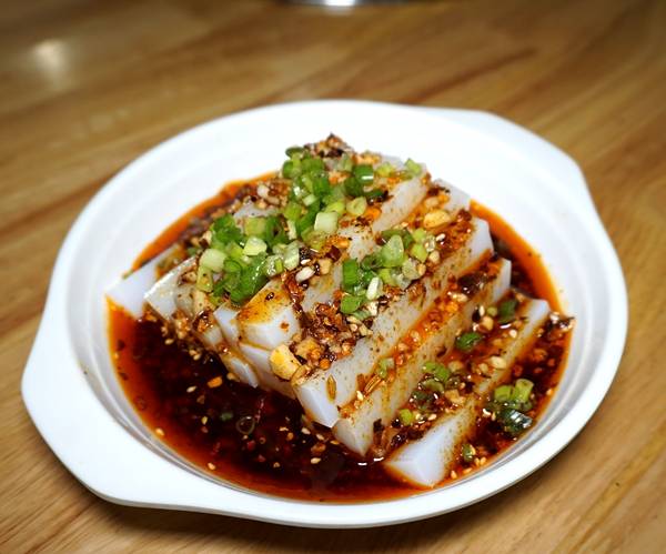 传统凉菜小吃红油凉粉