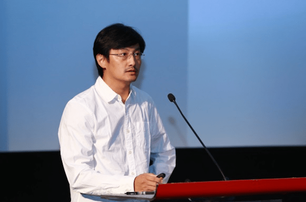 美术馆副研究馆员任哲,独立策展人段少锋,华东师范大学美术学院讲师