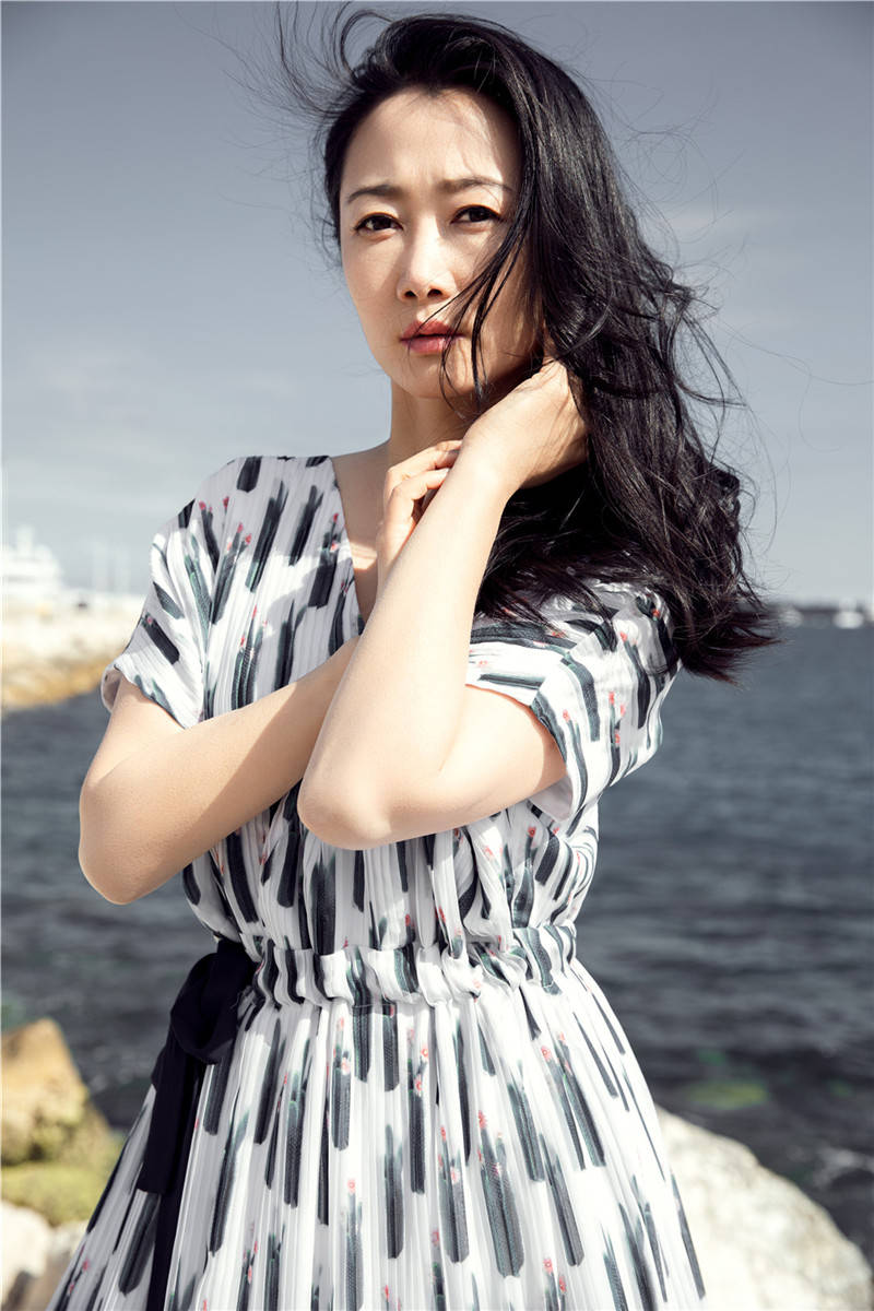 她为了不变老,20年不吃晚饭不生育,如今42岁老的却像62岁_赵涛