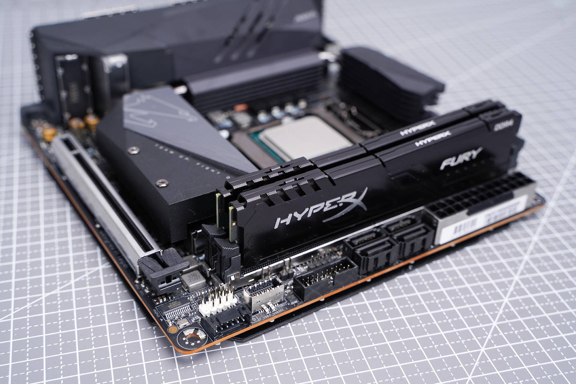 短小精悍 技嘉z490i aorus ultra开箱