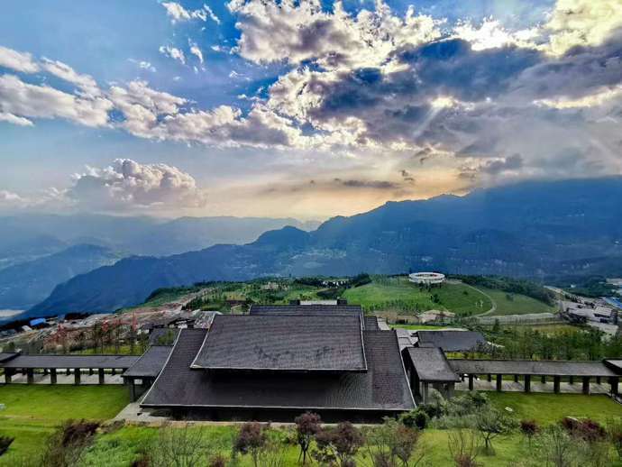 武隆懒坝禅境艺术小镇掀起购房热刷新仙女山度假楼市人气