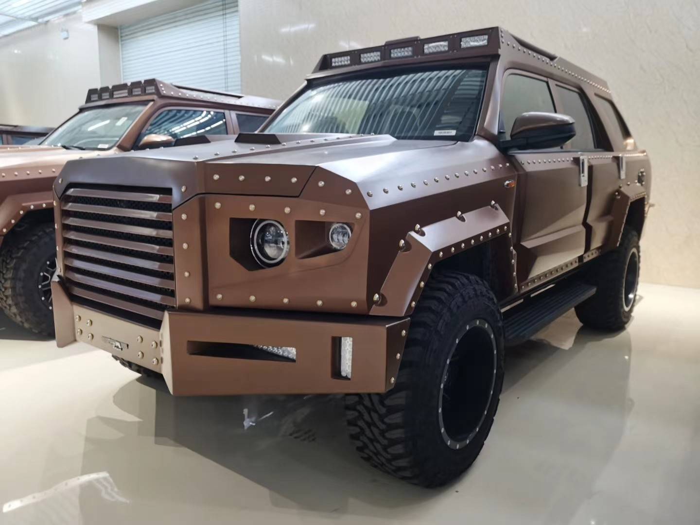 2020款乔治巴顿震撼越野装甲车 酬宾价