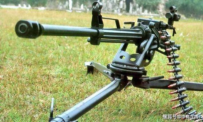 世界最轻重机枪配钨芯脱壳弹威力惊人_手机搜狐网