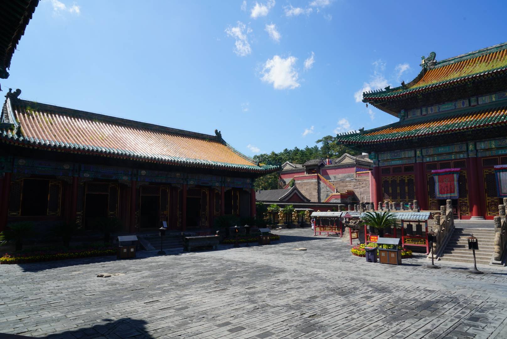 实拍:全国唯一一座汉藏结合的寺庙----承德普宁寺(图)