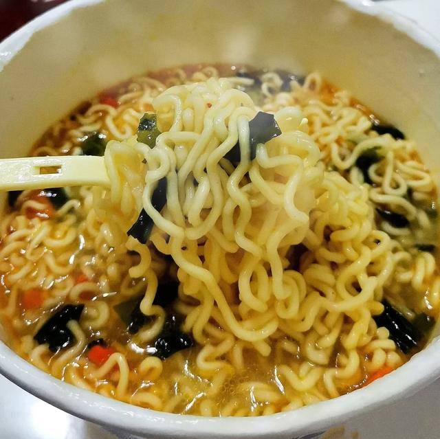 大学宿舍里公认"最好吃"的5种泡面,最后一种,飘香十里!