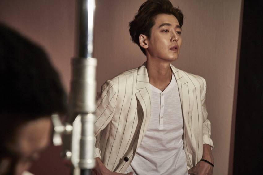 陈年美酒郑敬淏:不拼爹靠自己,因恋秀英被骂惨恋爱5年不吃肉_崔秀英