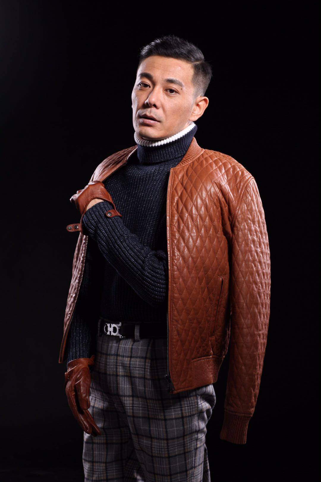 专访刘子赫:专注演技,释放安静的力量