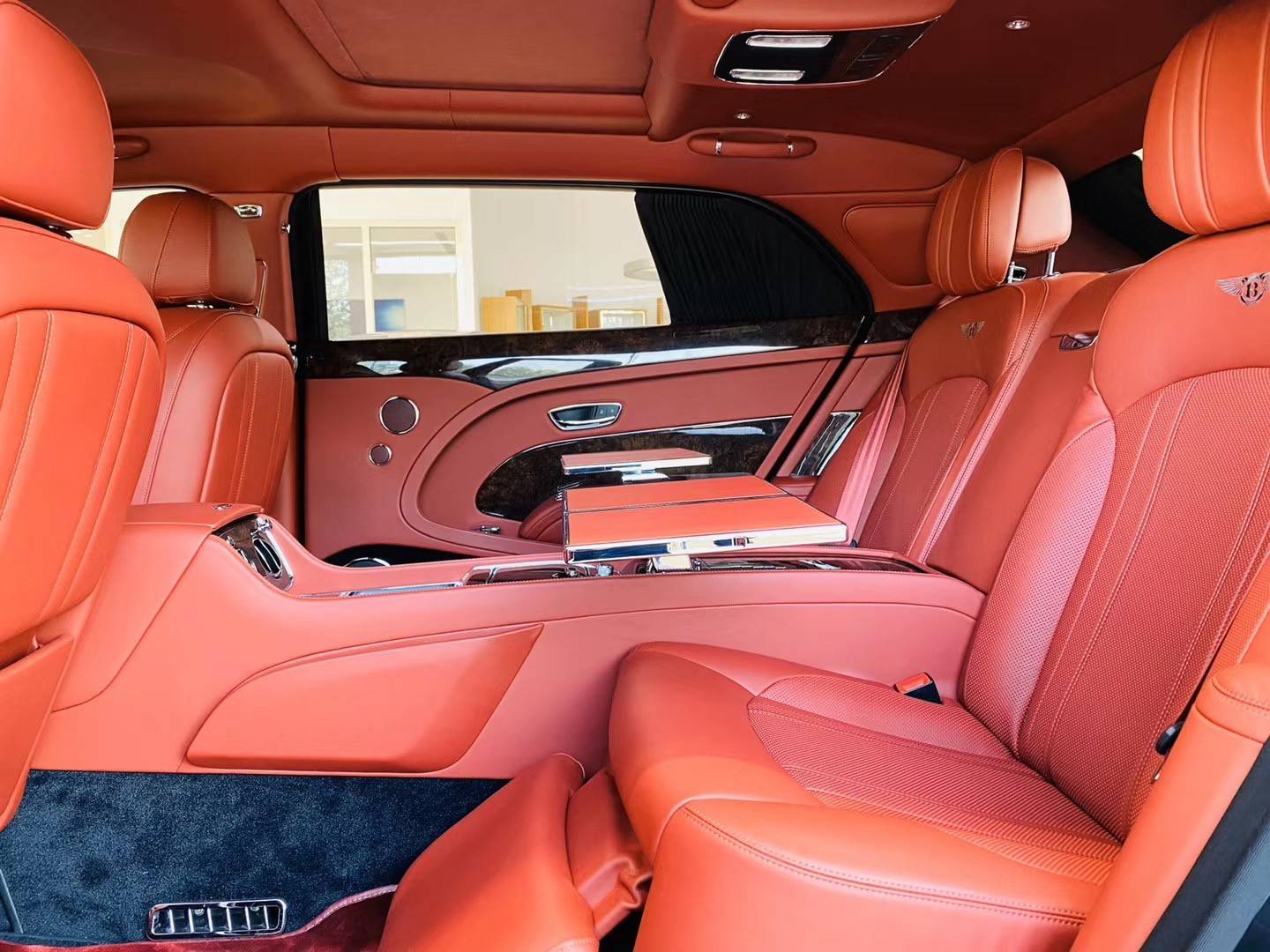 宾利慕尚长轴版20款现车热销 轿跑车