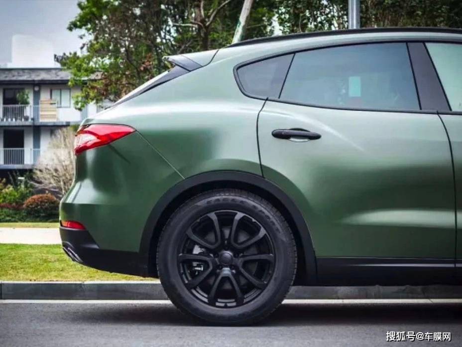 玛莎拉蒂levante 陶瓷军绿改色贴膜效果图_手机搜狐网