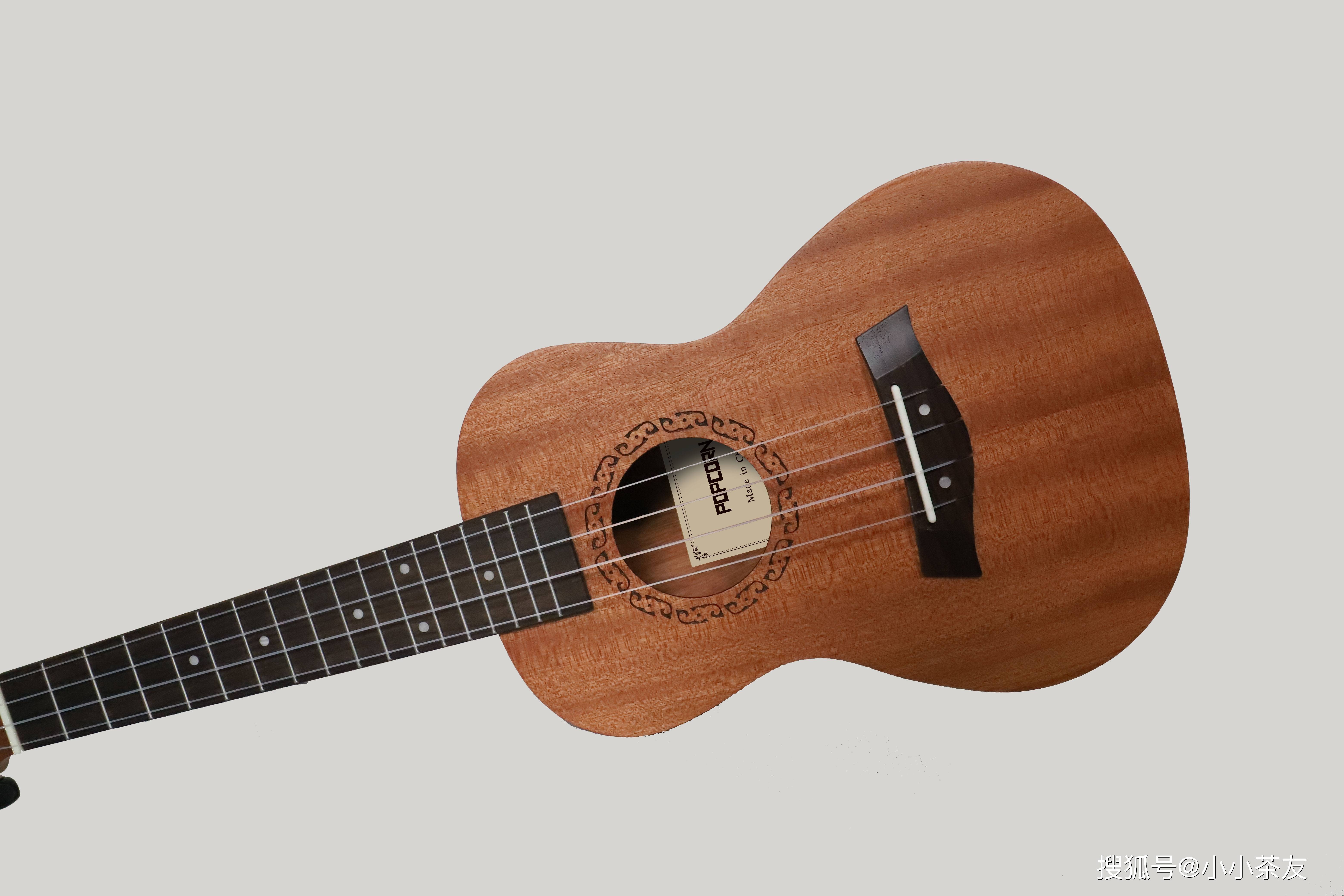 新手小白必看如何挑选怎样选购?尤克里里ukulele初学者买什么品牌好