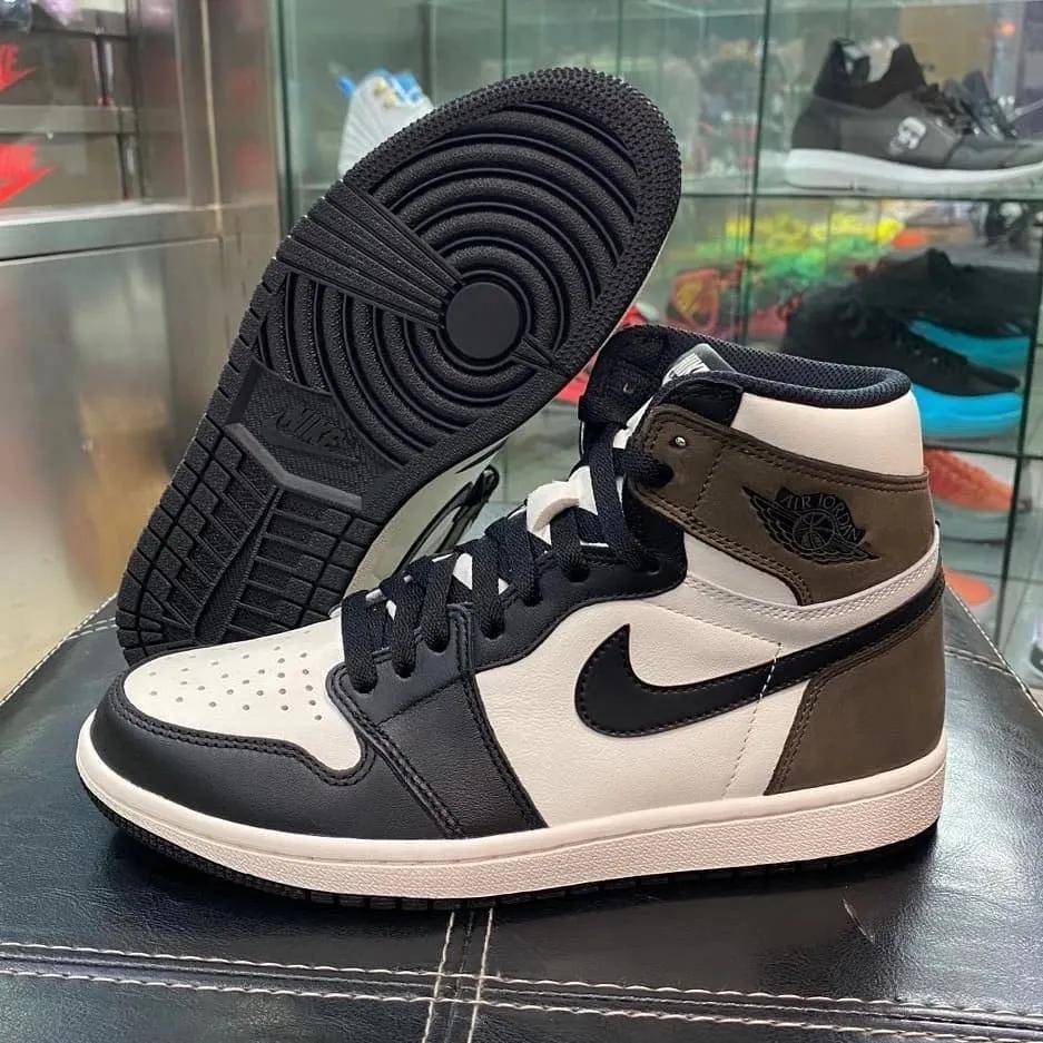 推迟下月发售,aj1 "小倒钩" 货量大小如何?看完你就明白了!