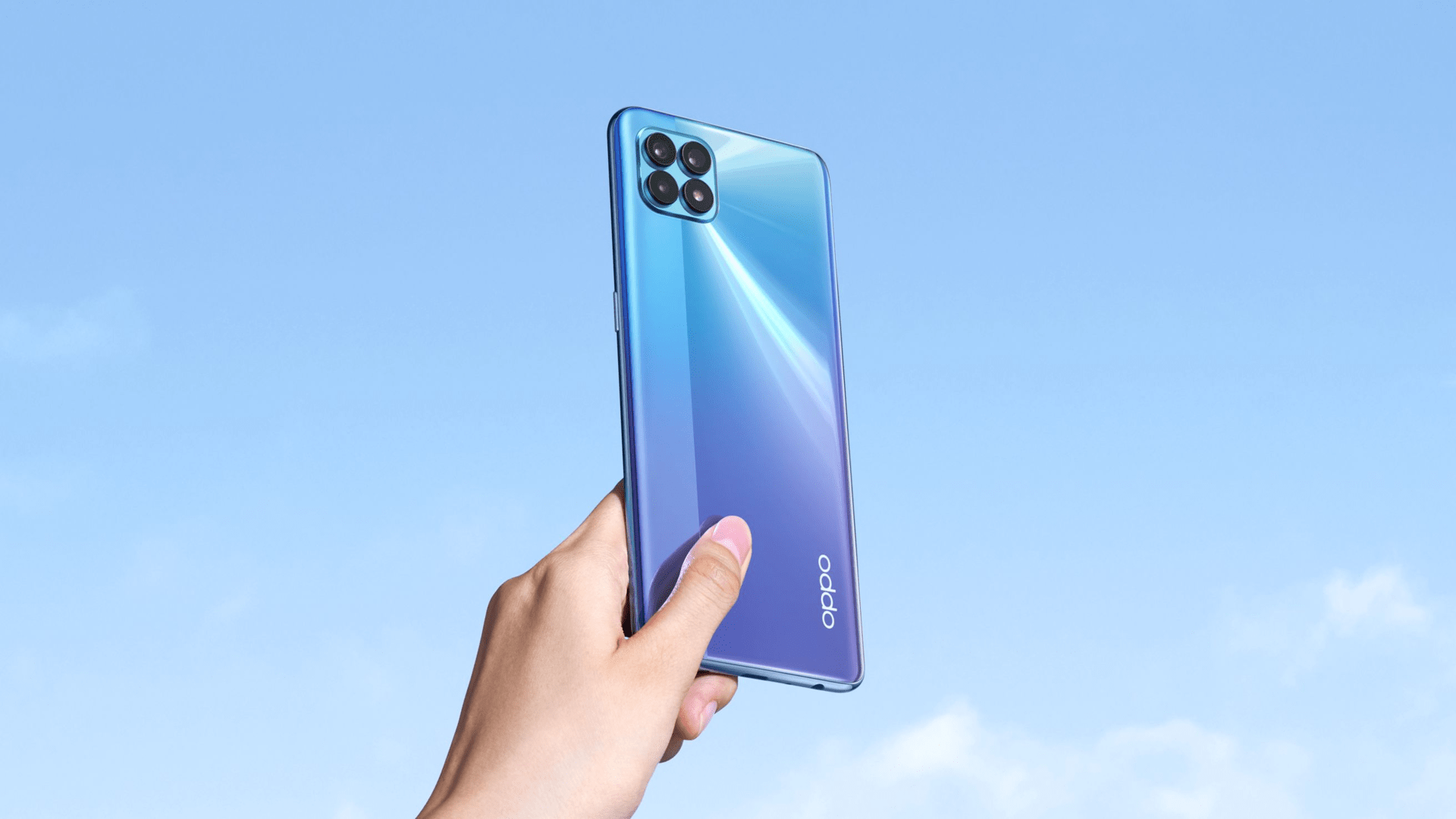 不仅如此,oppo reno4 se还提供了超闪蓝,超闪黑,超闪白三种配色,可以