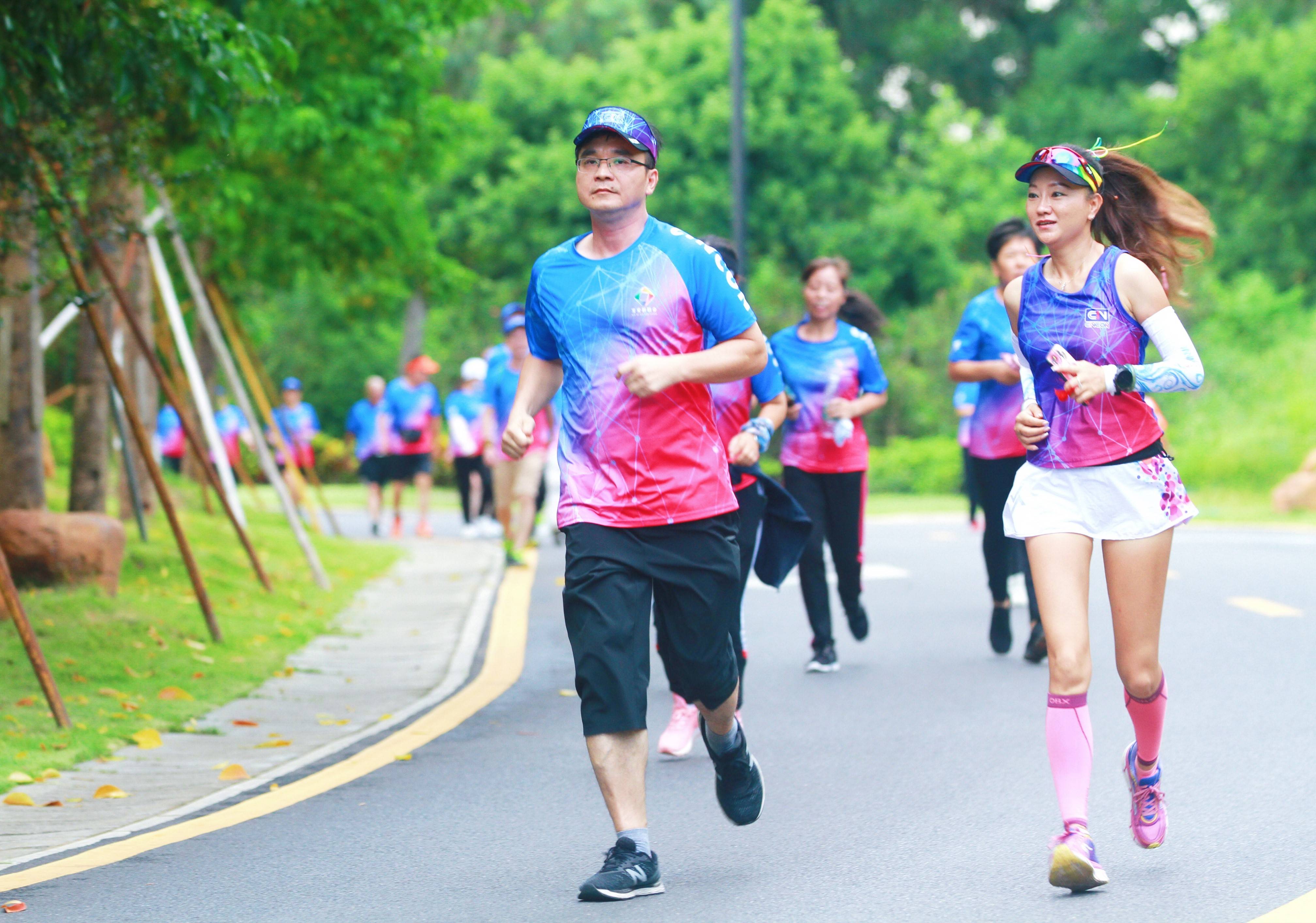 同心乐跑 逐梦松岗 ——2020松岗举办新的社会阶层人士同心乐跑活动