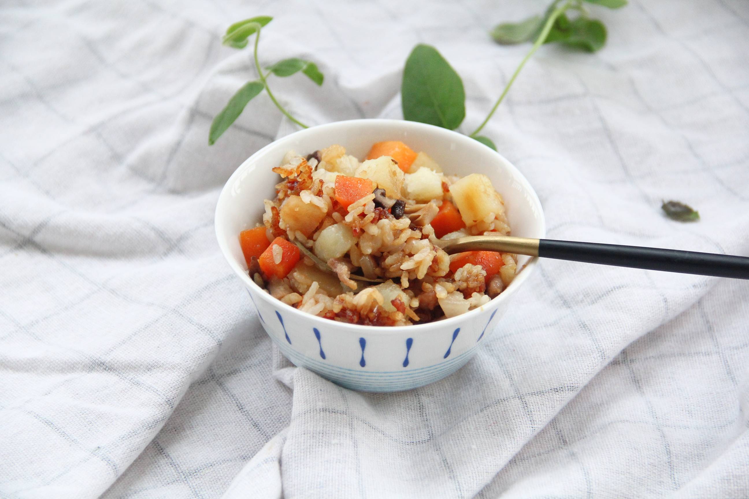 灵魂浇汁香菇土豆肉末焖饭简单营养又方便孩子超爱吃不腻