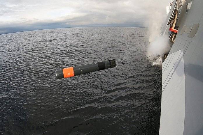 瑞典海军试射下一代鱼雷_手机搜狐网