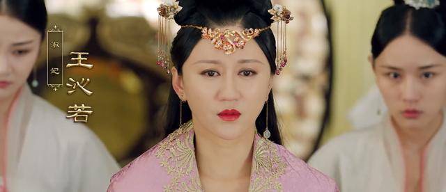 《凤唳九天》:网大质感,全方位廉价,简直无法入眼!