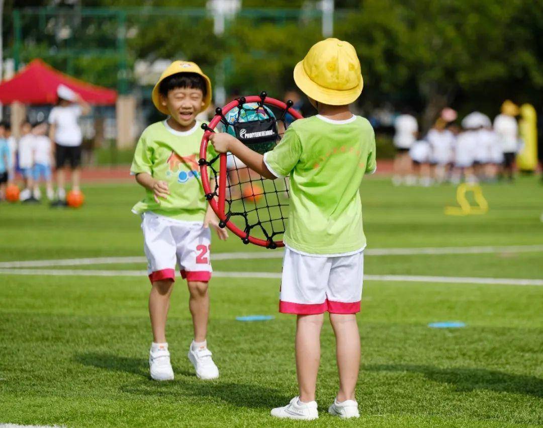 趣味游戏狂欢2020年厦门市青少年校园足球联赛暨幼儿足球嘉年华开启