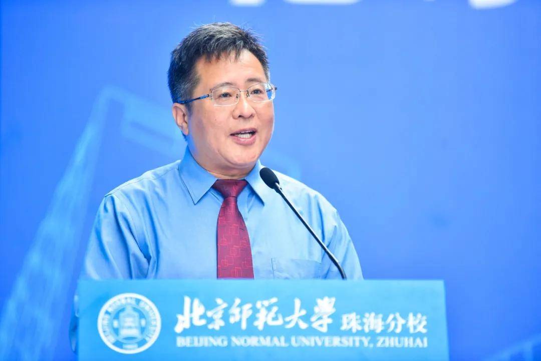 北师大党委书记程建平出席开学典礼9月20日上午,北京师范大学珠海分校