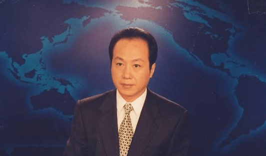 著名央视主持逝世,王宁哭了20分钟报道,妻儿丧偶8年,嫁富商