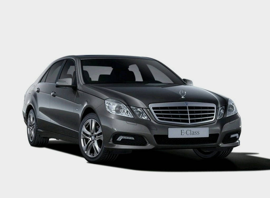 新款奔驰e级正式上市!回顾80年演变史,这一代算成功吗?