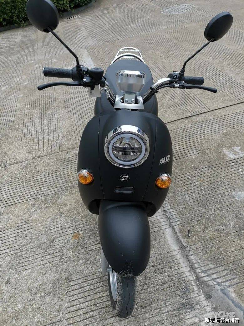 买这样的电动车不仅要上牌还要交120的保险