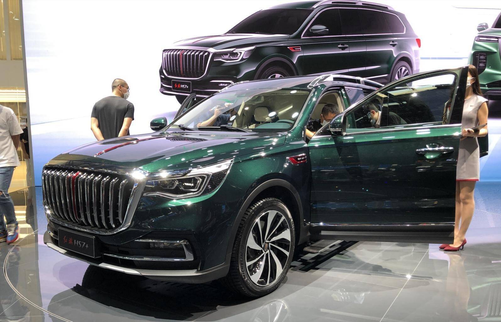 加长版红旗hs7实车亮相!比q5大气,3.0t动力 四驱,新造型真霸气