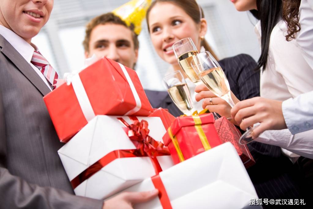 遇见礼 | 2020年企业礼品定制什么好?