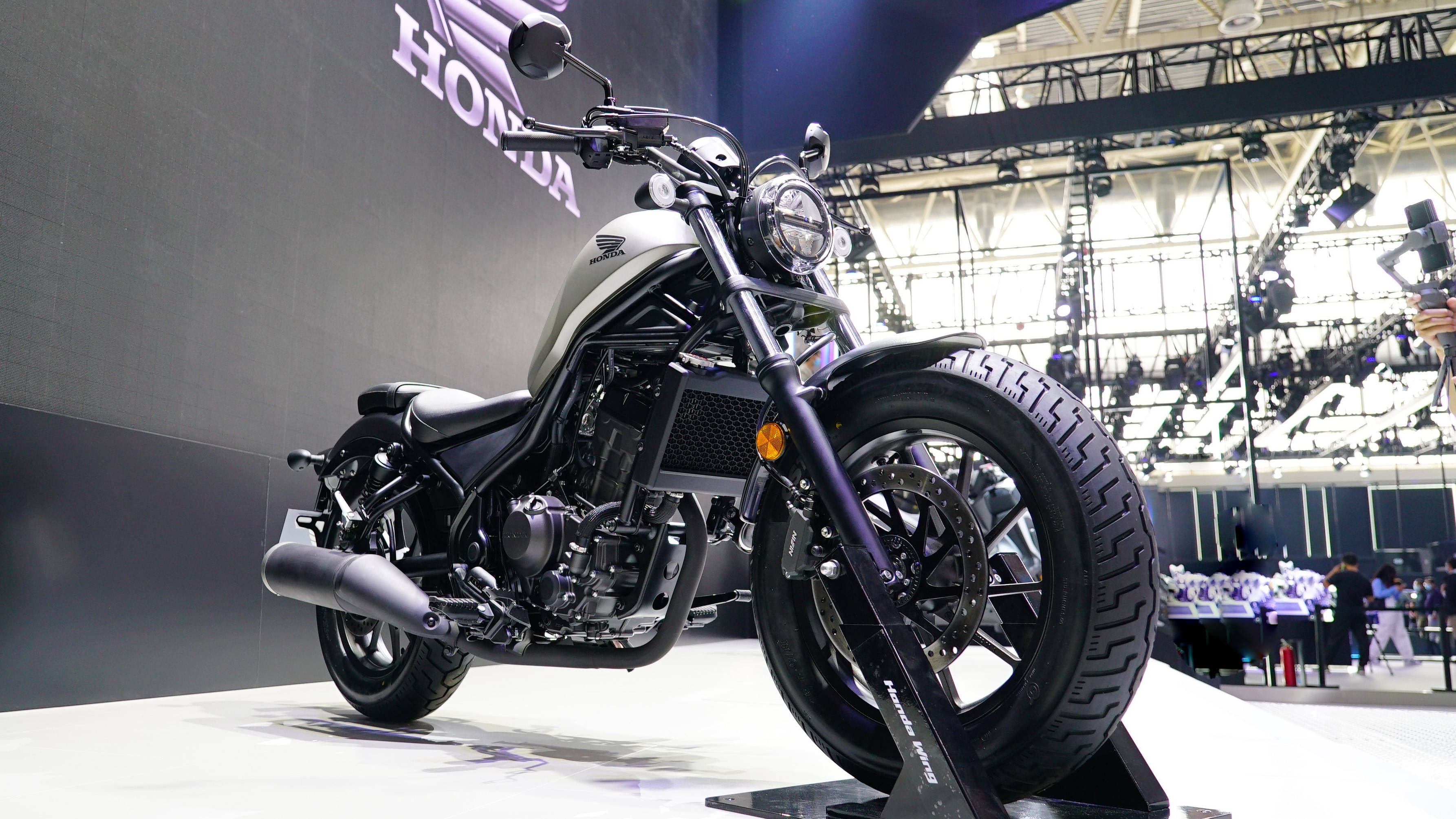 本田施法引百万车友围观nss350真香