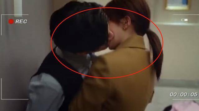 原创全程高能罗云熙白鹿超甜吻戏花絮曝光半是蜜糖车速太快