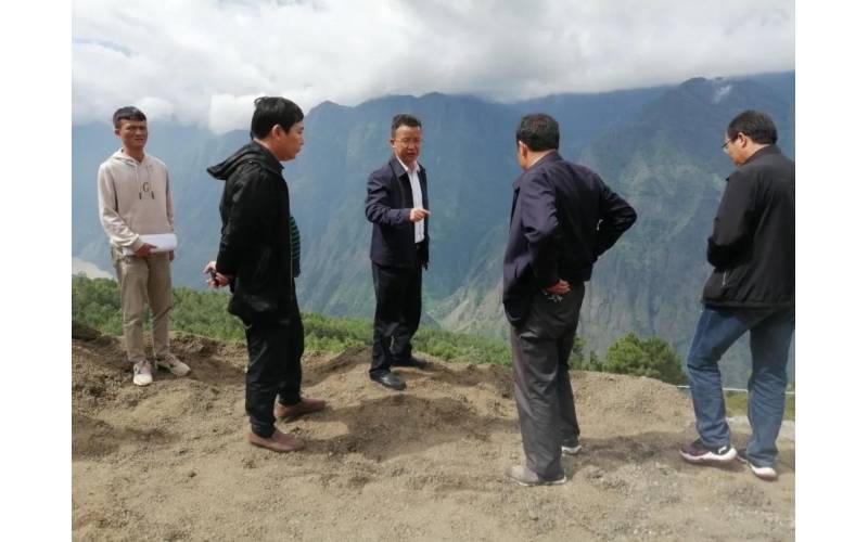 中央生态环保督察反馈问题不解决不松劲 9月27日,县委书记杨晓敏到