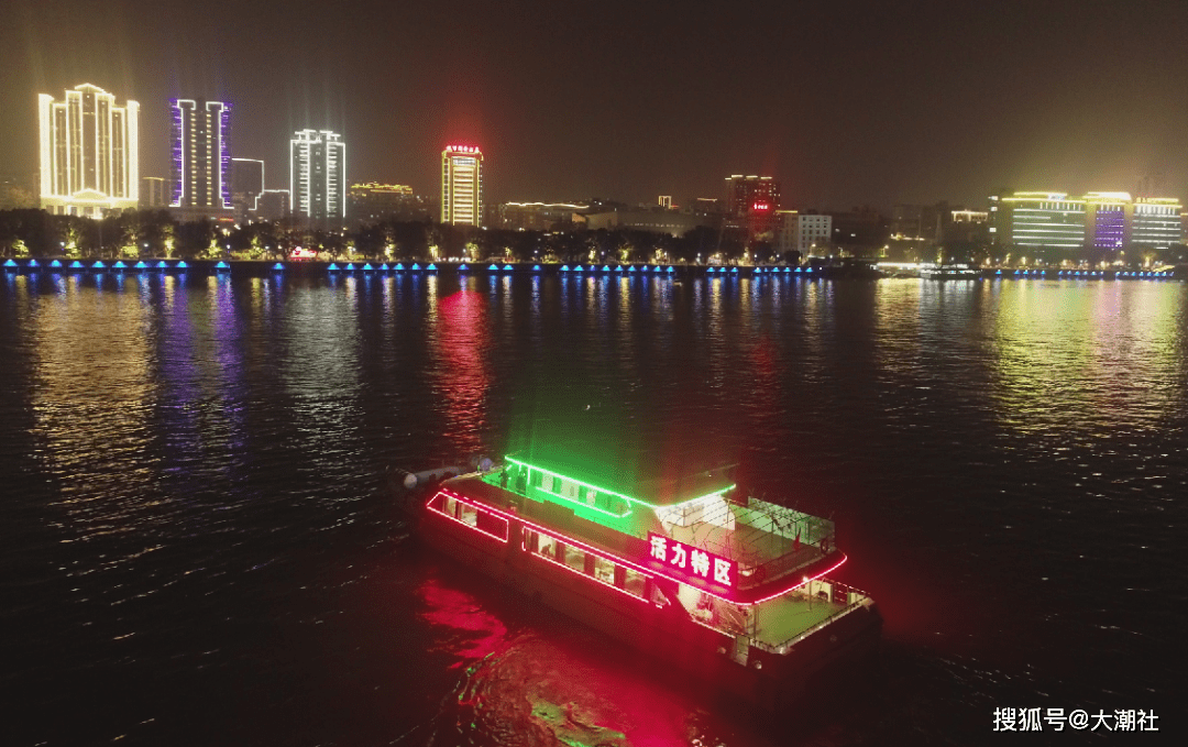 迎接国庆中秋双节汕头内海湾夜游游船9月30日起复航