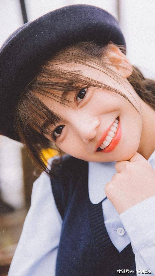 原创天真烂漫单纯可爱的生肖女傻的可爱拥有迷人的眼睛