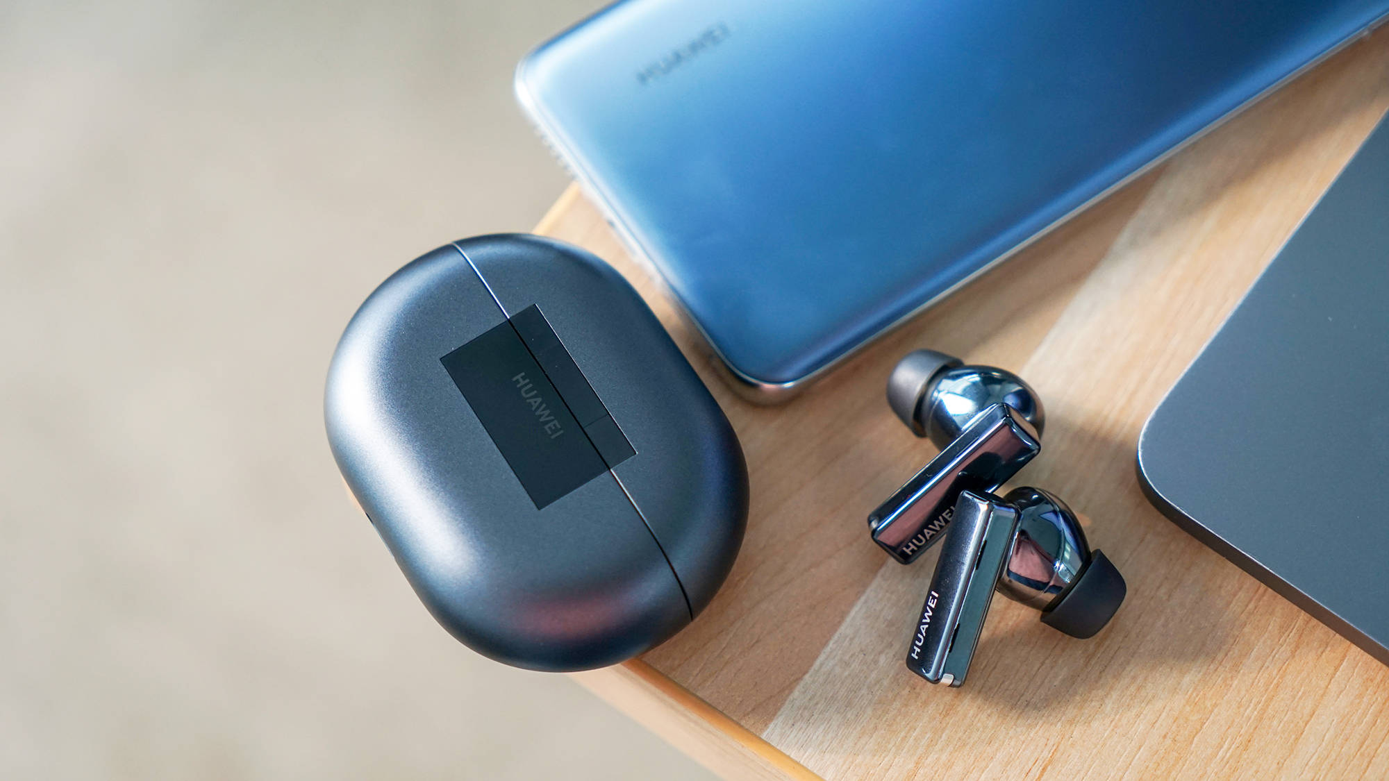 不吹不黑聊聊华为freebudspro双设备连接到底如何