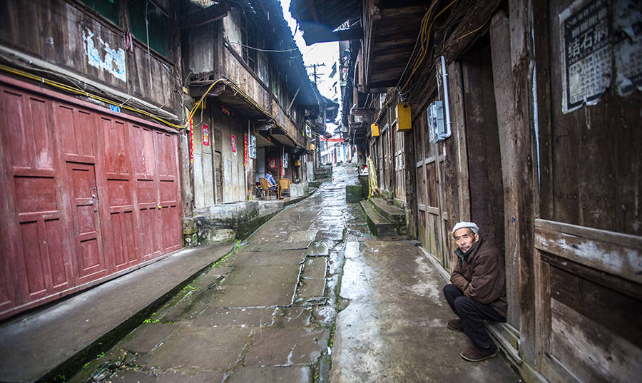 四川广安武胜县一个镇,面朝嘉陵江,名字很美丽