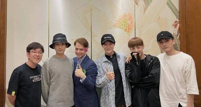 欢瑞四帅成毅刘学义傅方俊白澍同框最抢眼的竟然是他