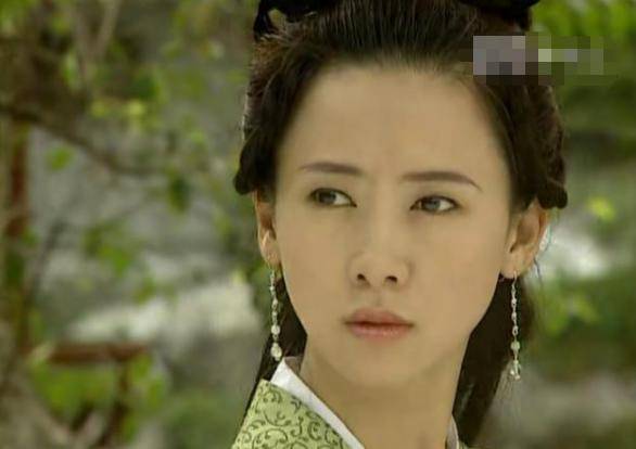昔日亚洲小姐沦为艳星,女神发福变大妈,她到底经历了什么?_翁虹