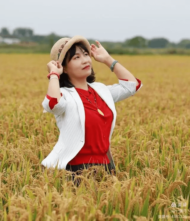 人像摄影组图优雅女子邂逅深秋