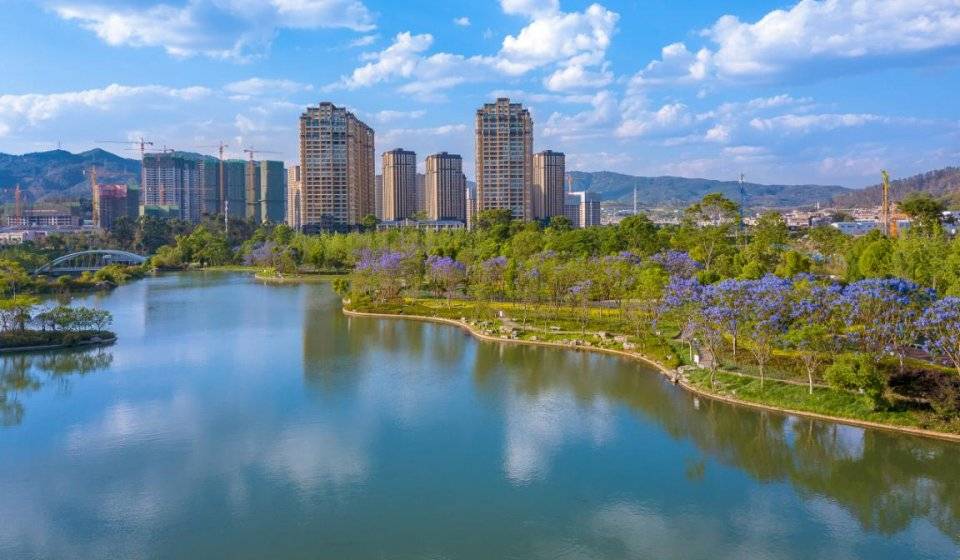 去融城昆明湖看看吧:城市中的天然氧吧宜居颐养之处!